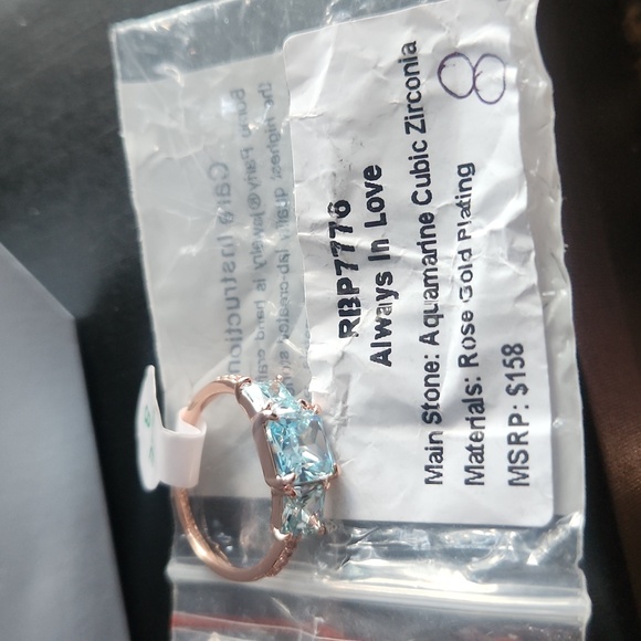 Ring - Picture 4 of 5